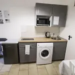 Pest-Port Private Apartment Room-6