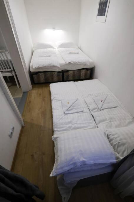 Pest-port Private Room-6 Budapest
