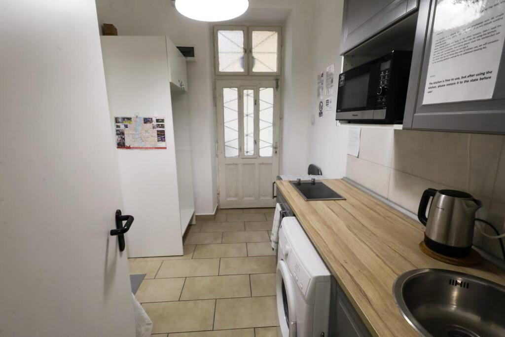 Apartment Pest-port Private Room-6 Budapest